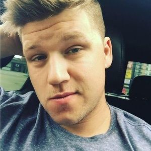 Meet your Posher, Cody